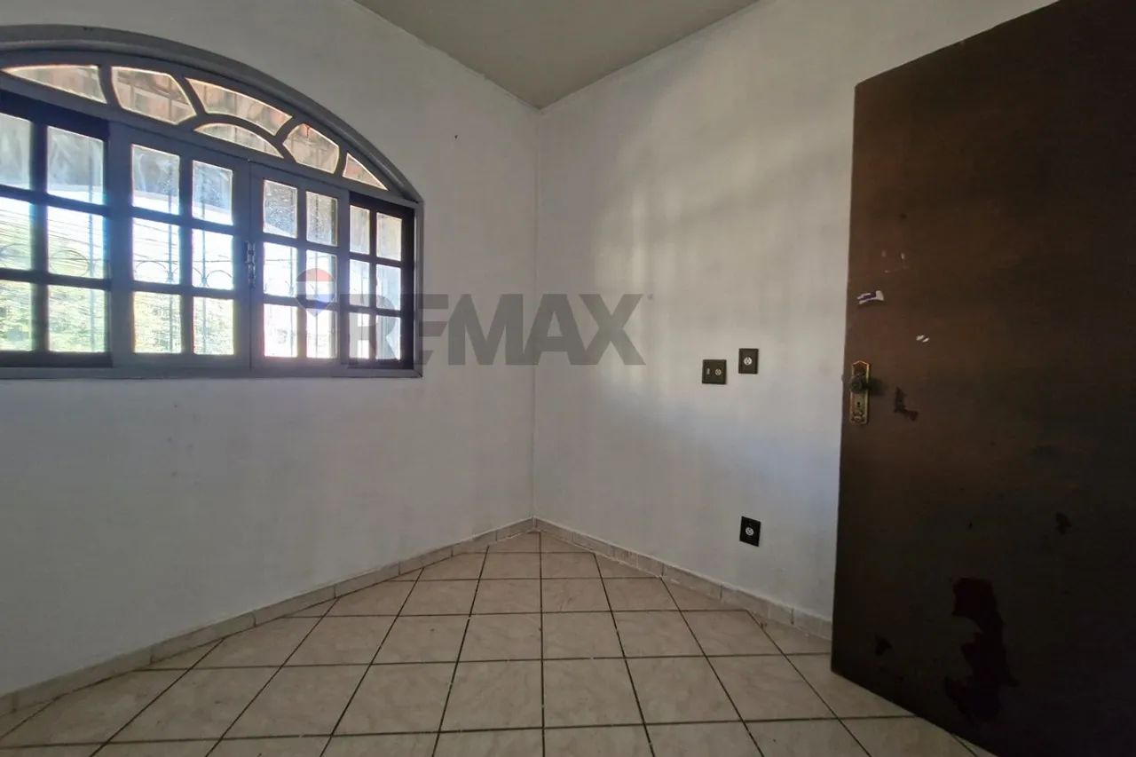 Sobrado Bairro Santos Dumont - Foto 5