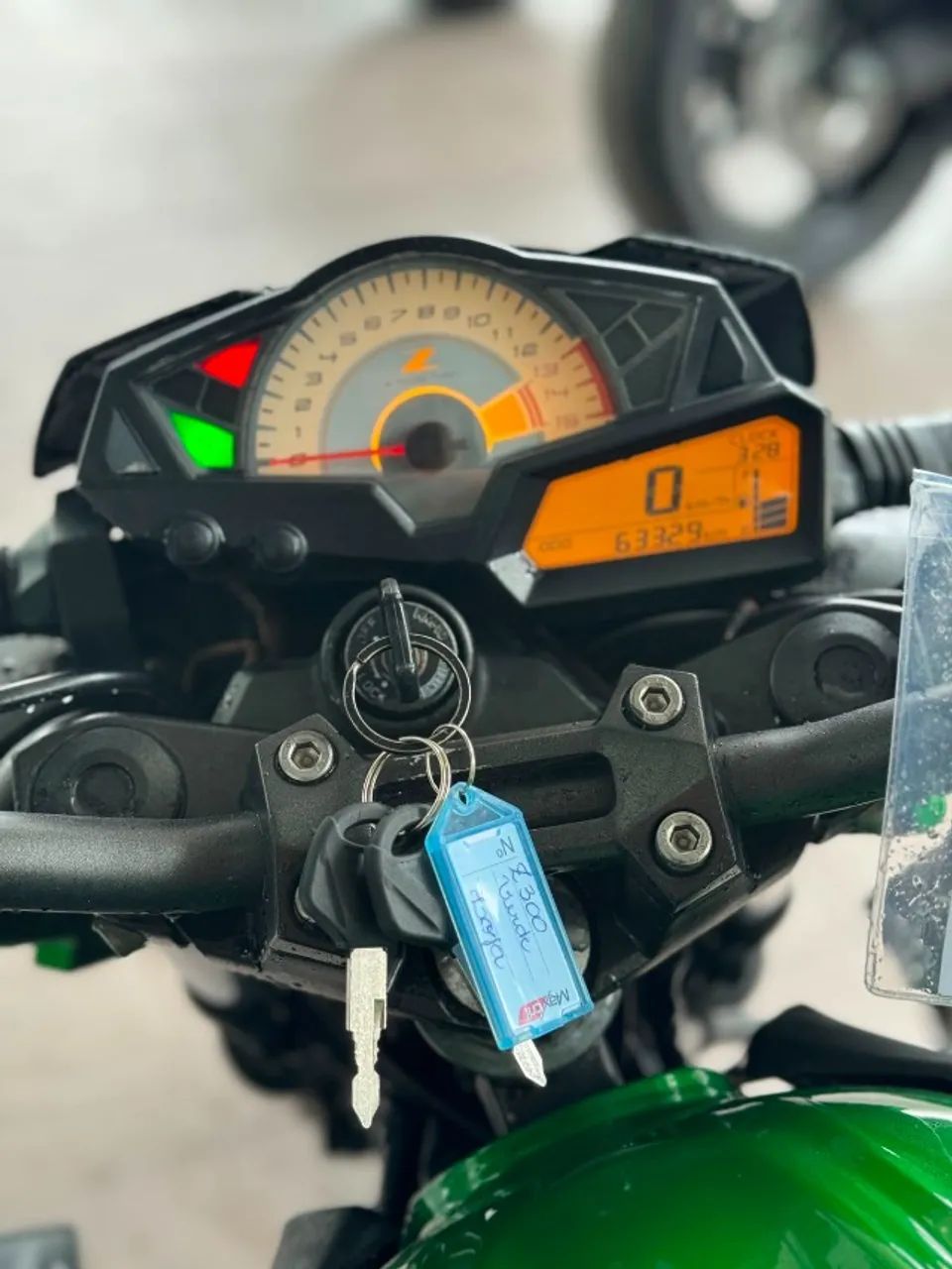 KAWASAKI Z300 2016 - Foto 4