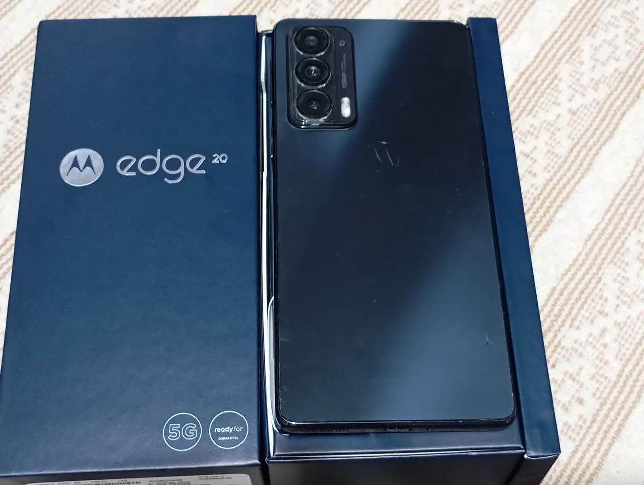 Edge 20 5G - Foto 2