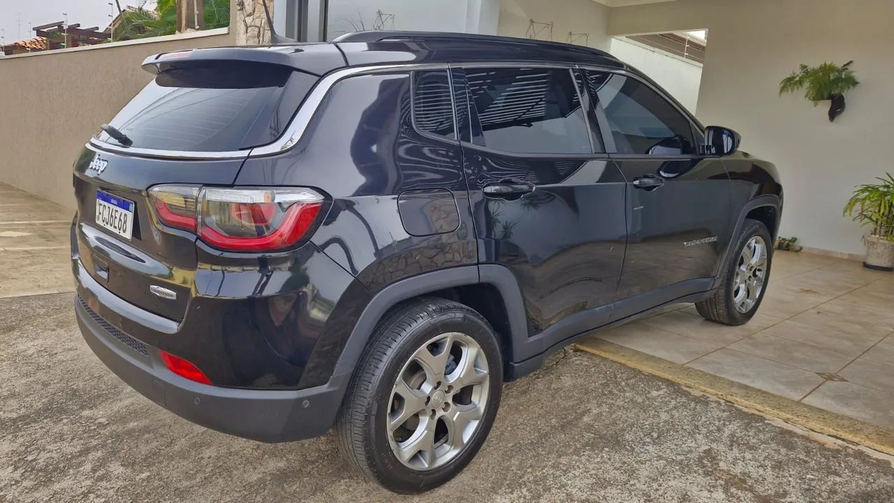 Jeep Compass Longitude 2.0 4X2 Flex 16V Aut. 2021 - Foto 4