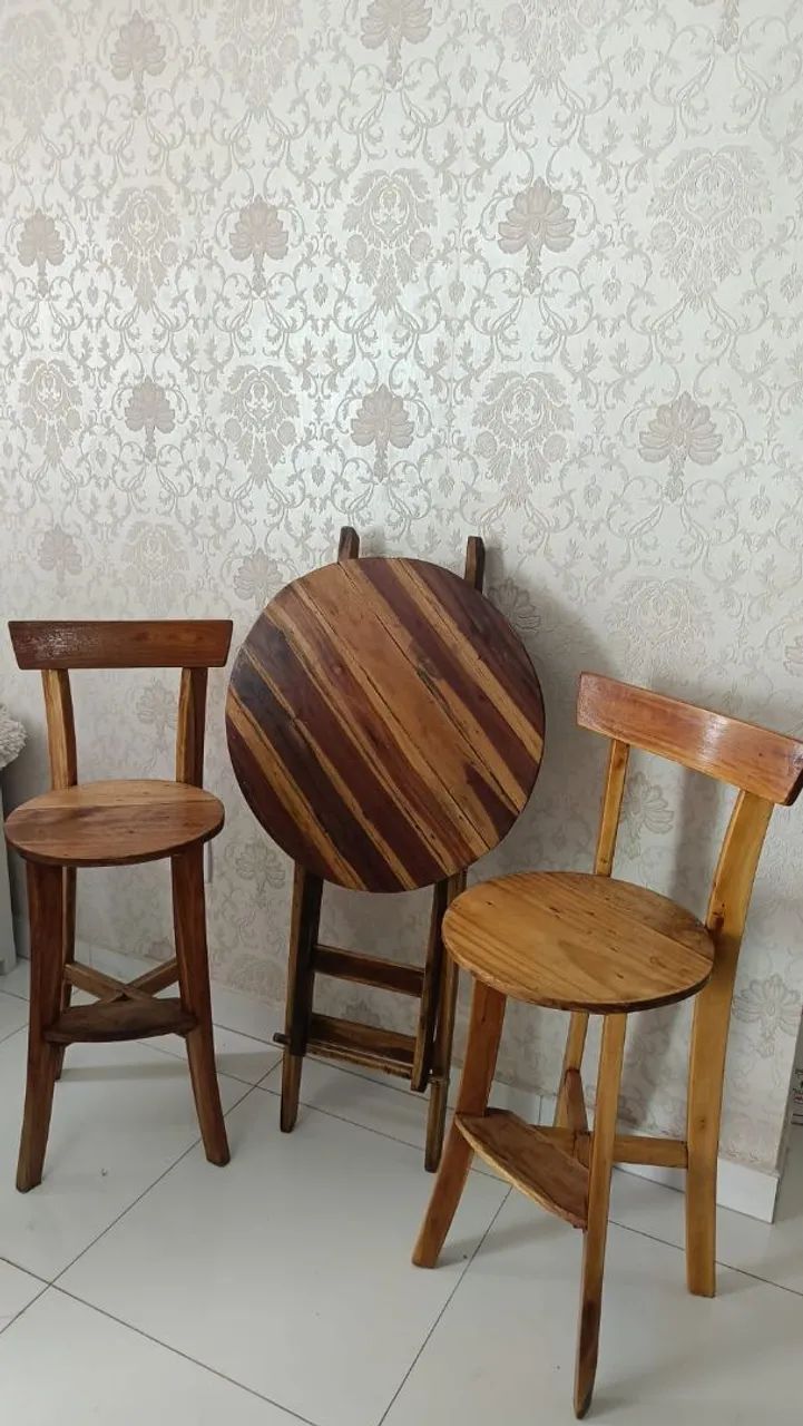 Conjunto de mesa e cadeira ! - Foto 2