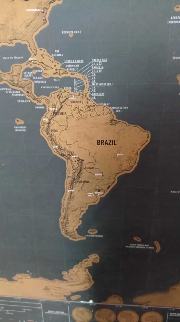 Quadro Mapa Mundi Raspadinha (Scratch Map) - Edição Deluxe Black - MDF