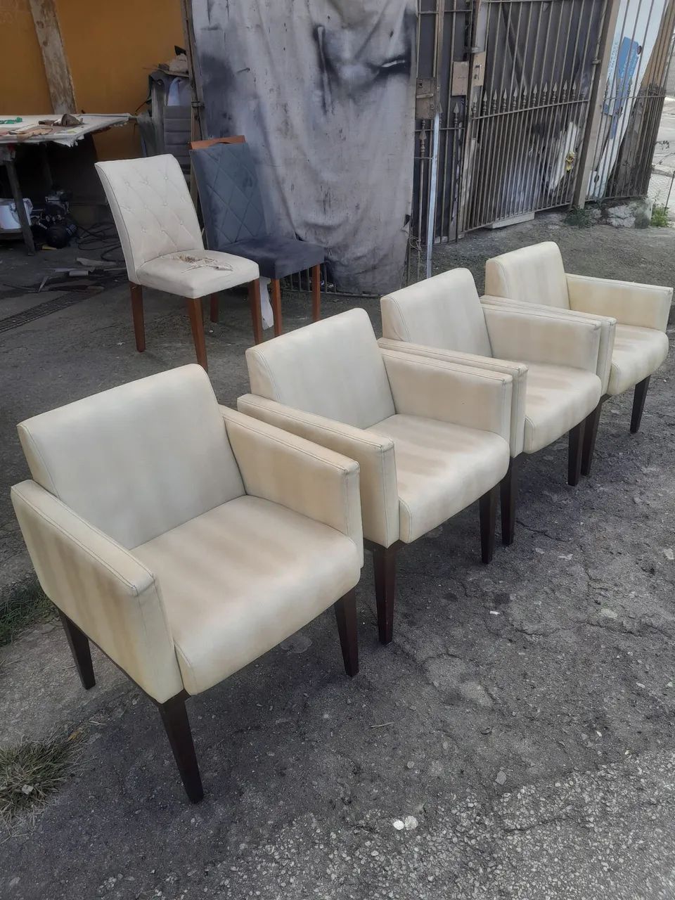 Poltronas em perfeito estado e bem reforcada - Foto 2