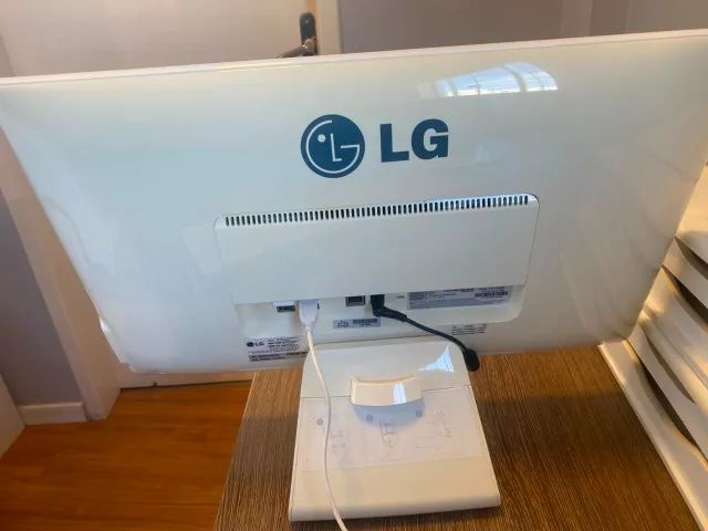 Computador de mesa LG All in one - Foto 2
