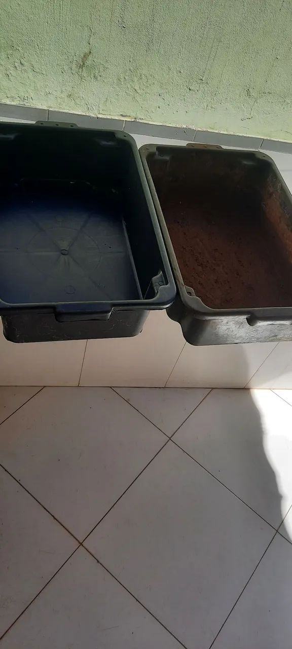 DUAS CAIXAS PLÁSTICA 40 LITROS VOLDER - Foto 2