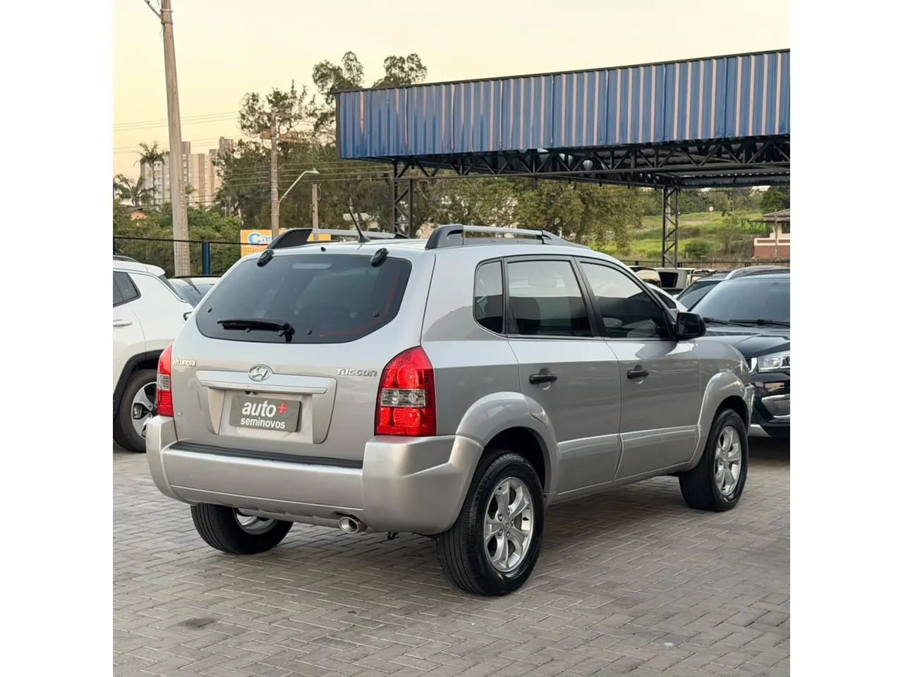 Hyundai Tucson 2.0 16V Mec. 2010 - Foto 4