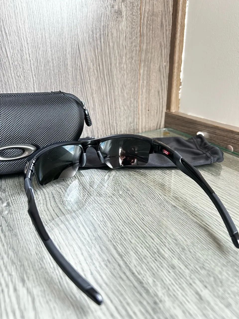 Óculos Oakley esportivo  - Foto 2