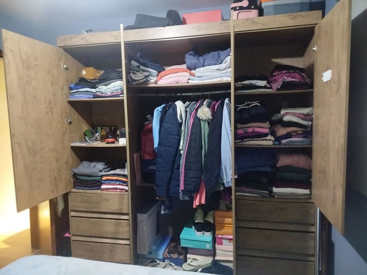 Guarda roupa em ótimo estado  - Foto 2