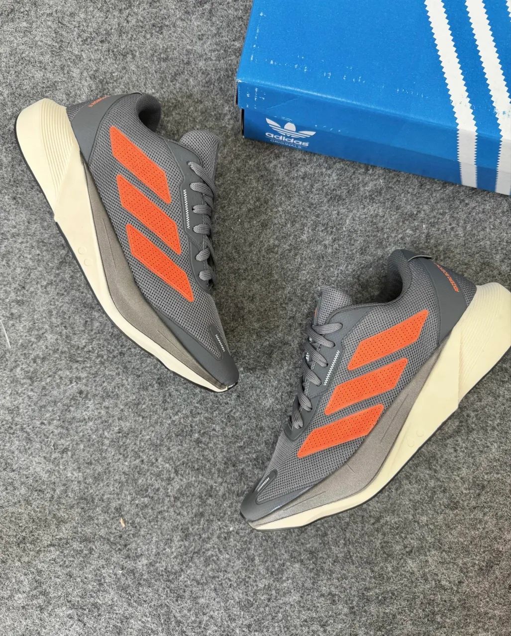 Tênis Adidas 38,39 e 42 (novo) - Foto 2