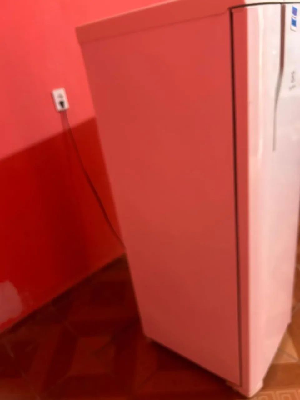 GELADEIRA ELECTROLUX  (CONTATO (91- * )VALOR 300 REAIS  !! - Foto 3