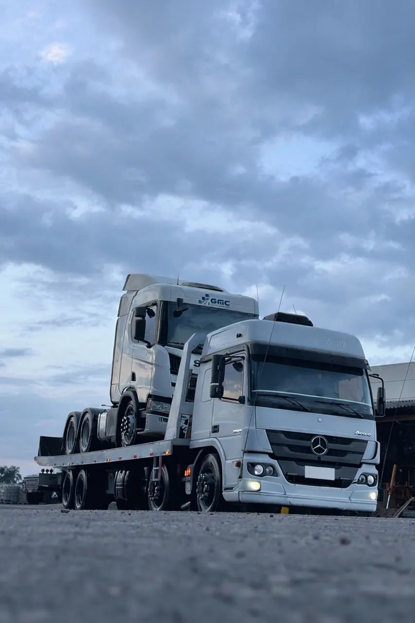 Atego 3030 plataforma 