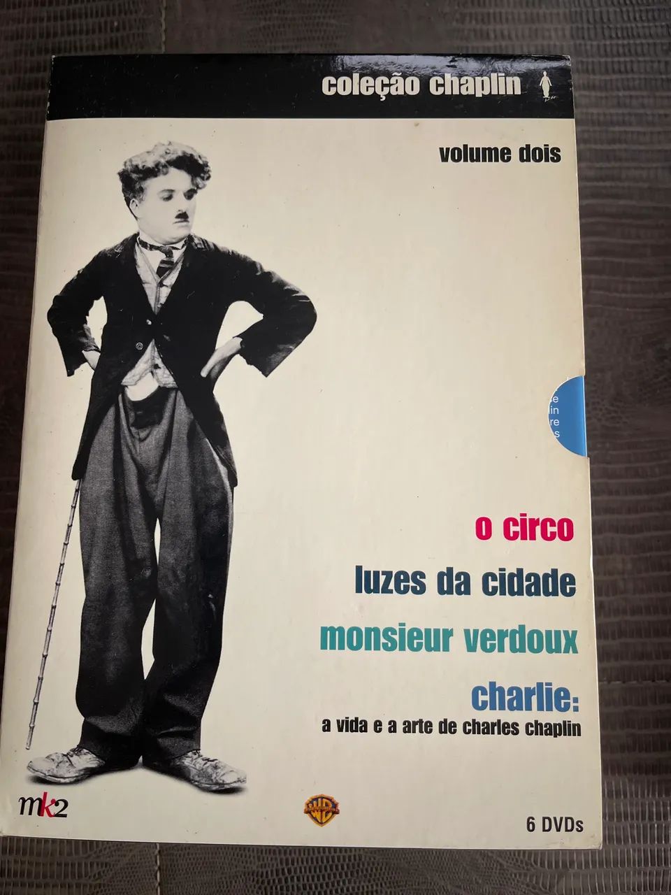 Coleção Chaplin - (com 12 DVDs) - Foto 3