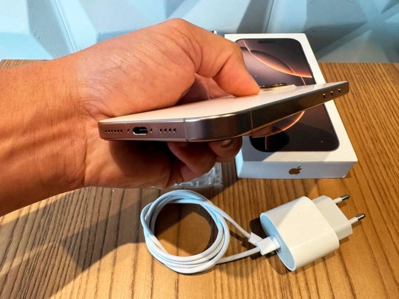 iPhone 16 Pro Max 256 GB IMPECÁVEL  - Foto 5
