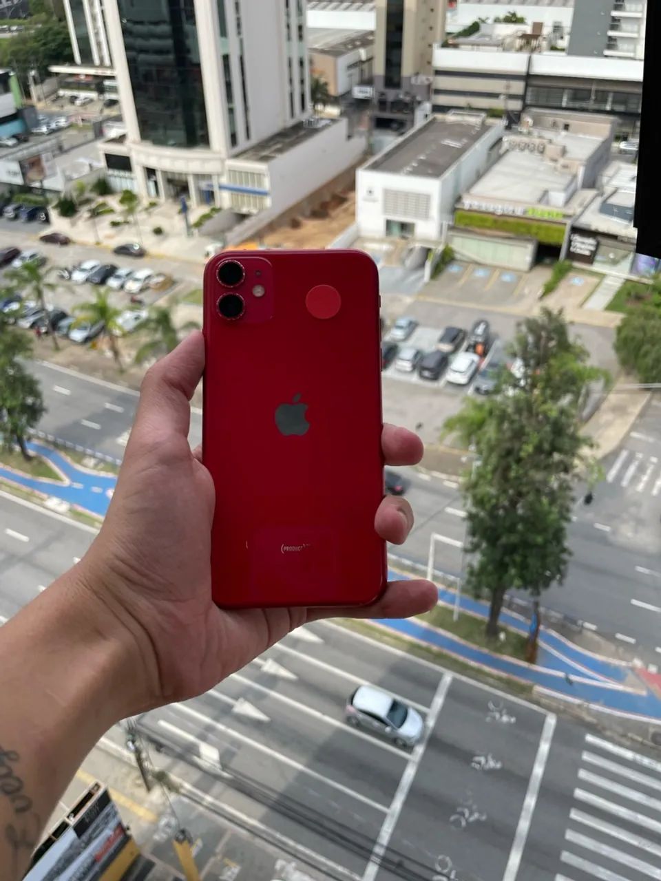 iPhone 11 VERMELHO Seminovo  - Foto 2