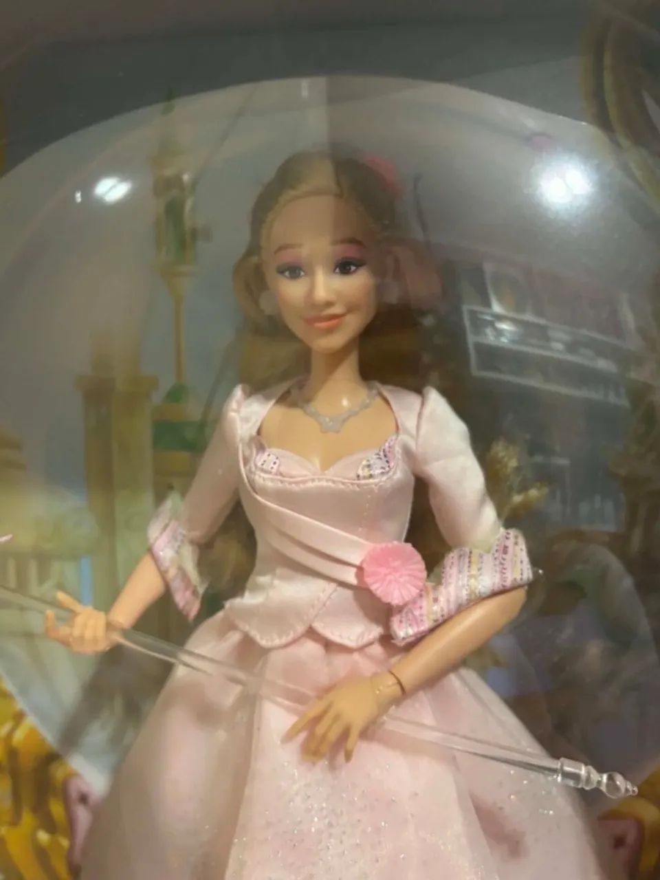 Boneca Wicked Glinda The Good Witch Edição Especial - Foto 3