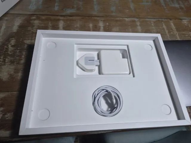 MacBook Pro 13 polegadas - 512Gb (2022) - Foto 3