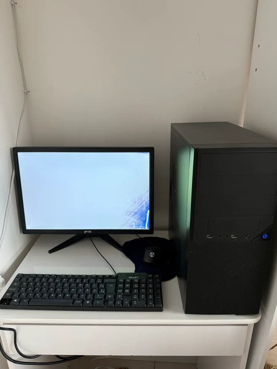 Computador da marca Prizi Slim 19 LED - Foto 2