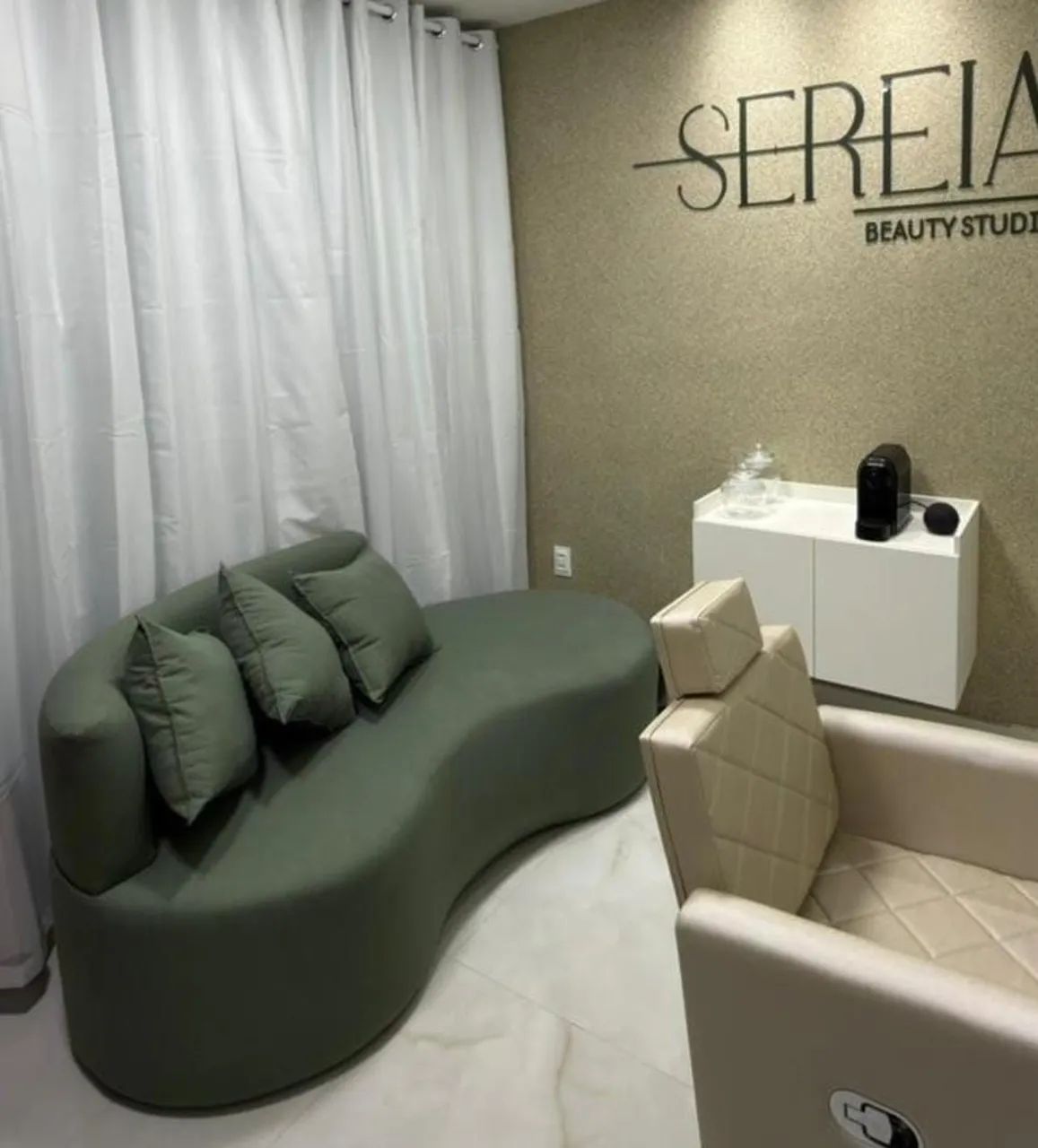 Sofa orgânico em veludo  - Foto 3