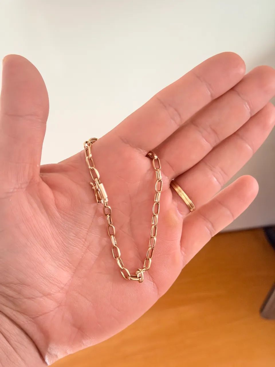 Pulseira cadeado em ouro 18K