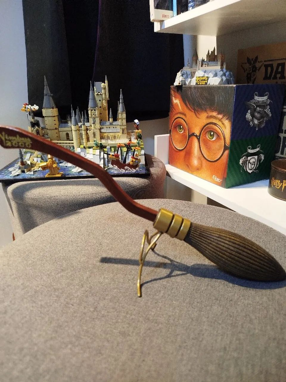 Harry Potter- vassoura Nimbus 2000 - Foto 2
