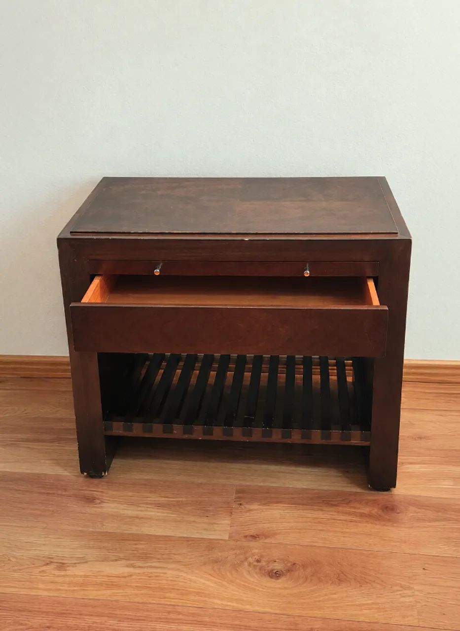 Mesa de Cabeceira em Madeira Maciça  - Foto 4