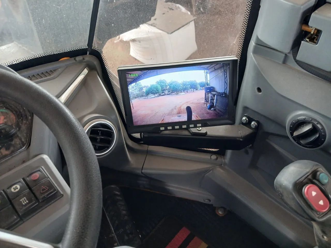 PÁ CARREGADEIRA  - Foto 4