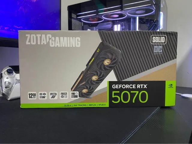 Placa de Vídeo RTX 5070 Zotac Gaming Solid OC 12Gb