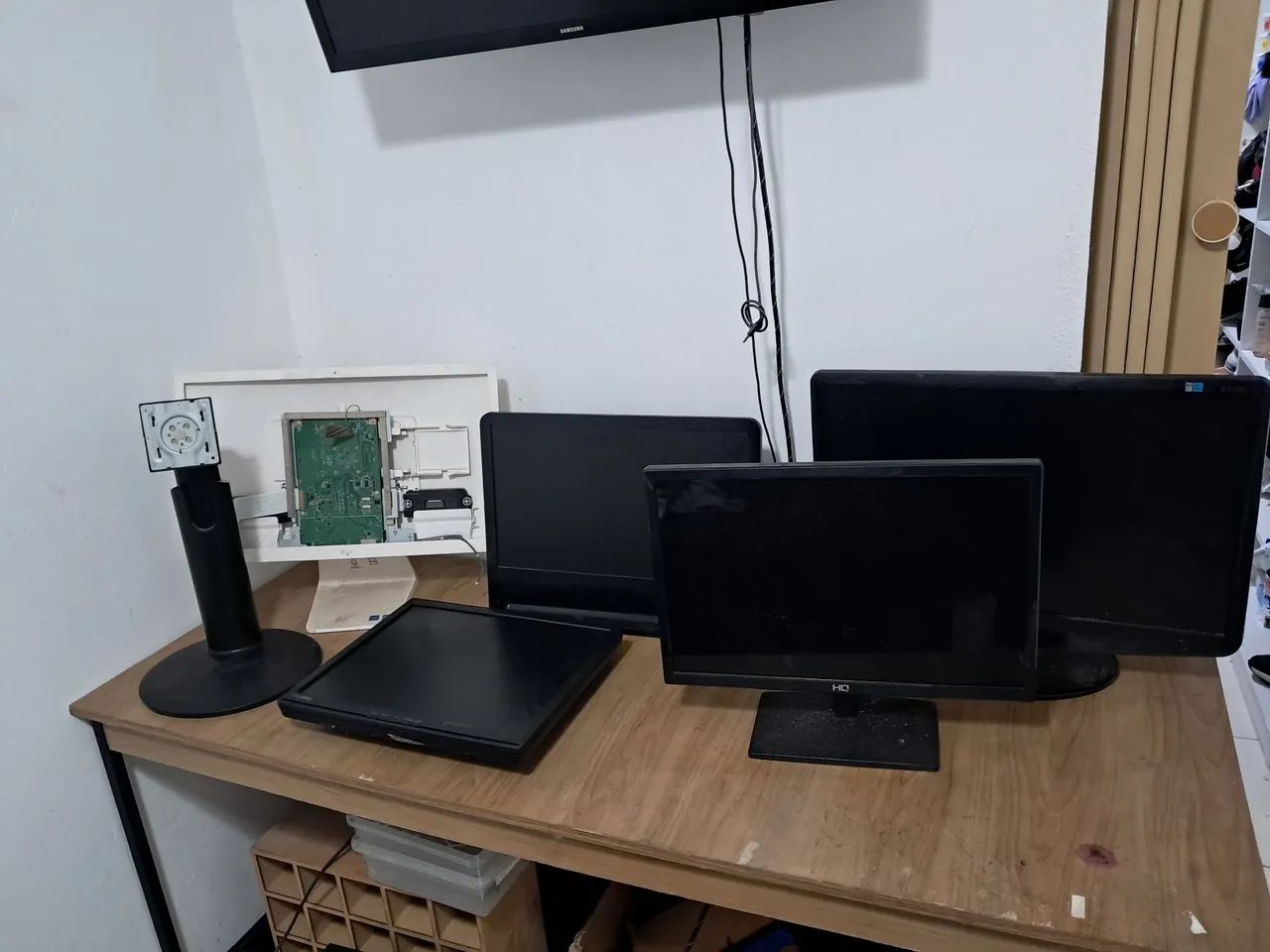 Lote de monitores com e sem defeito. - Foto 4