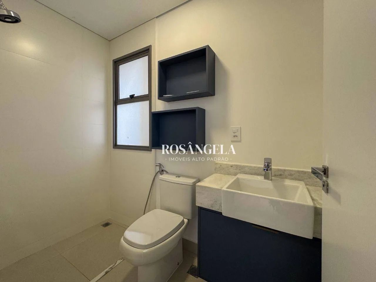 Apartamento de 197 m² com 3 suítes à venda no Holt Place - Foto 12