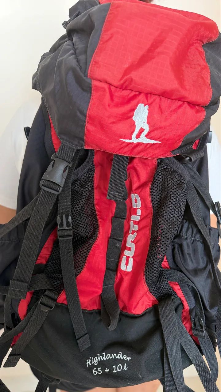Vendo mochila de trilha - Foto 3