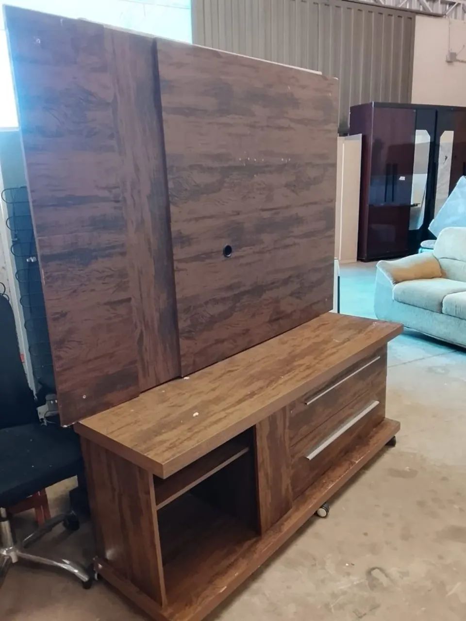 Rack com painel e rodinhas, USADO ENTREGA e MONTA dentro de Uberlândia MG  - Foto 3
