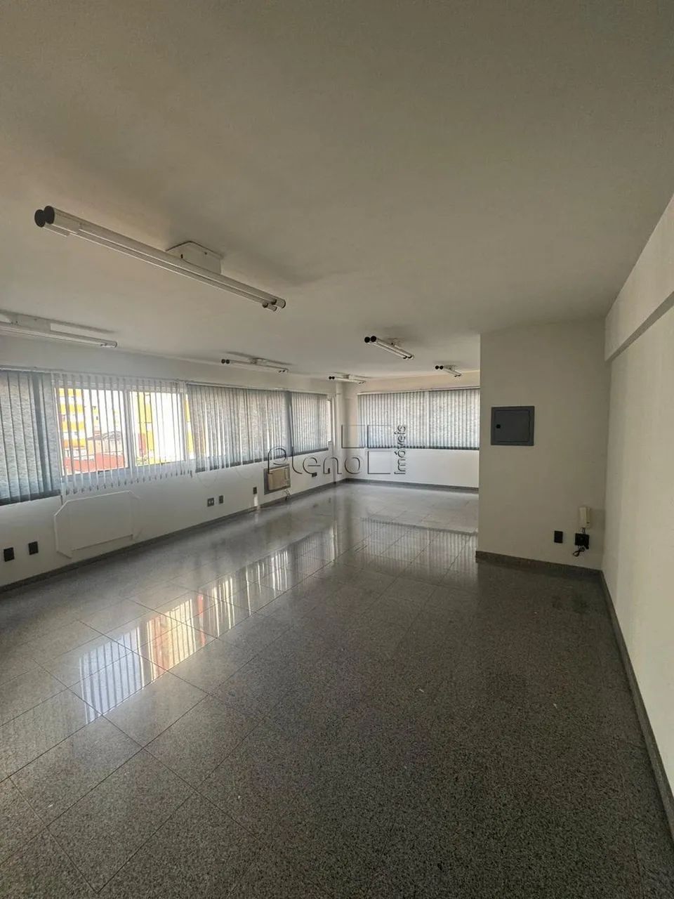 Sala à venda em Campinas, Centro, com 51.38 m², Condomínio Edifício Fares Abib - Foto 4