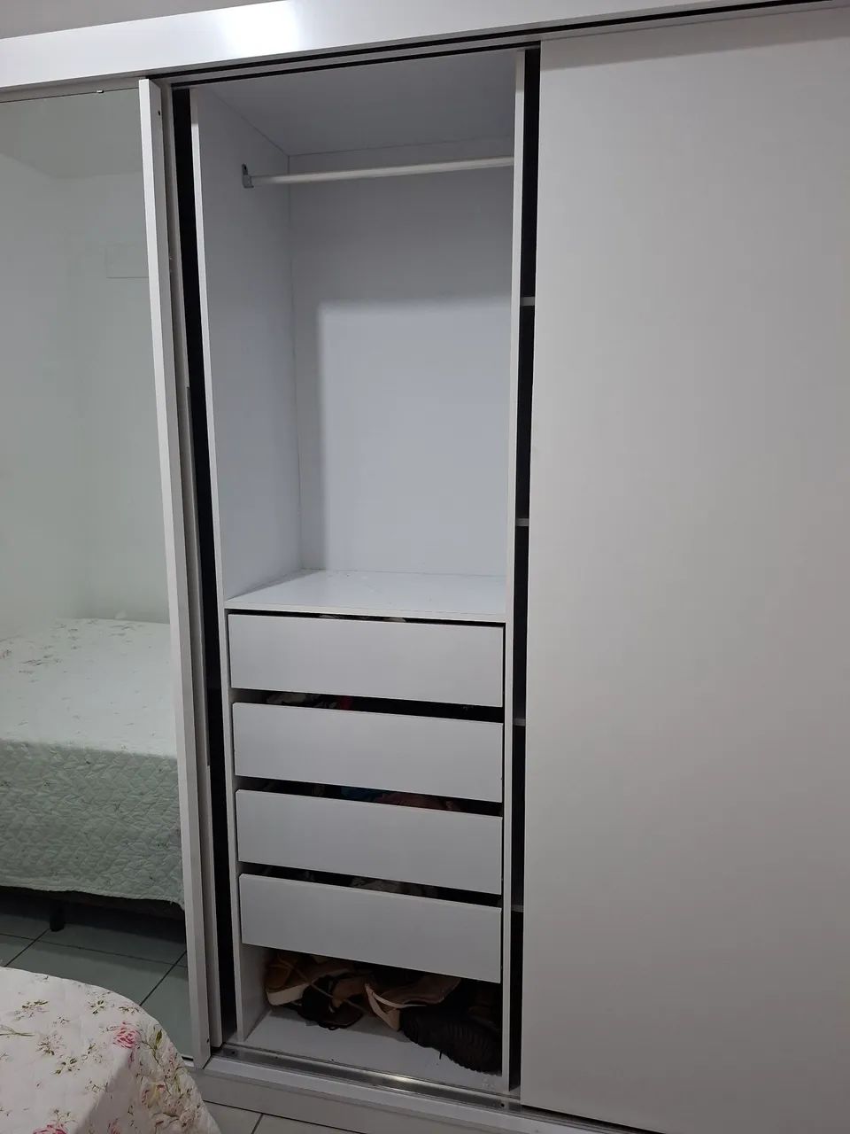 Guarda roupa mdf branco - Foto 3
