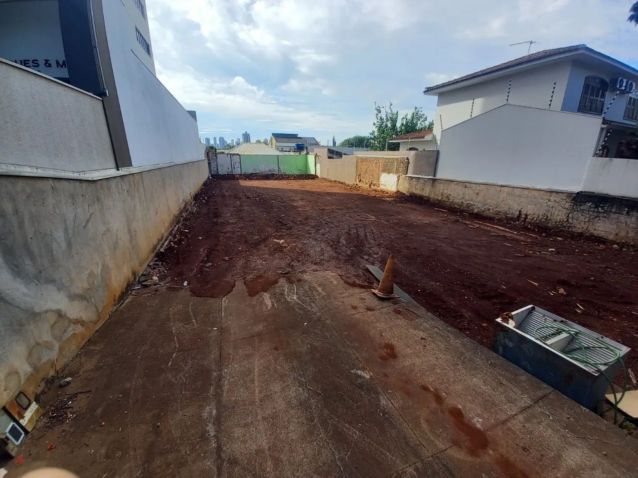 Terreno para alugar no bairro Jardim Leblon - Foto 3