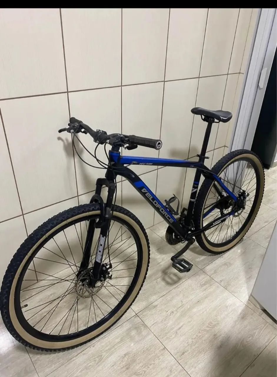 Vendo bike aro 29 top de linha  - Foto 2