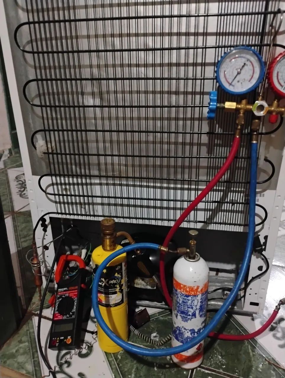 Concerto de geladeira e freezer 