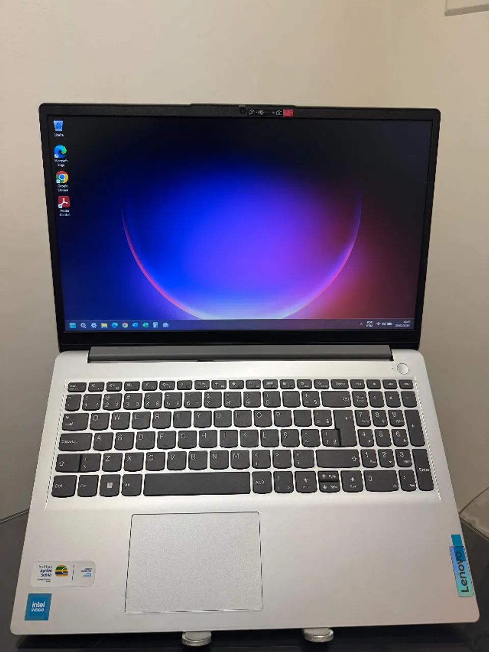 Notebook Lenovo Ideaiapad 3 - Intel Celeron 12°Geração - 4GB Ram - SSD 128GB Nvme 