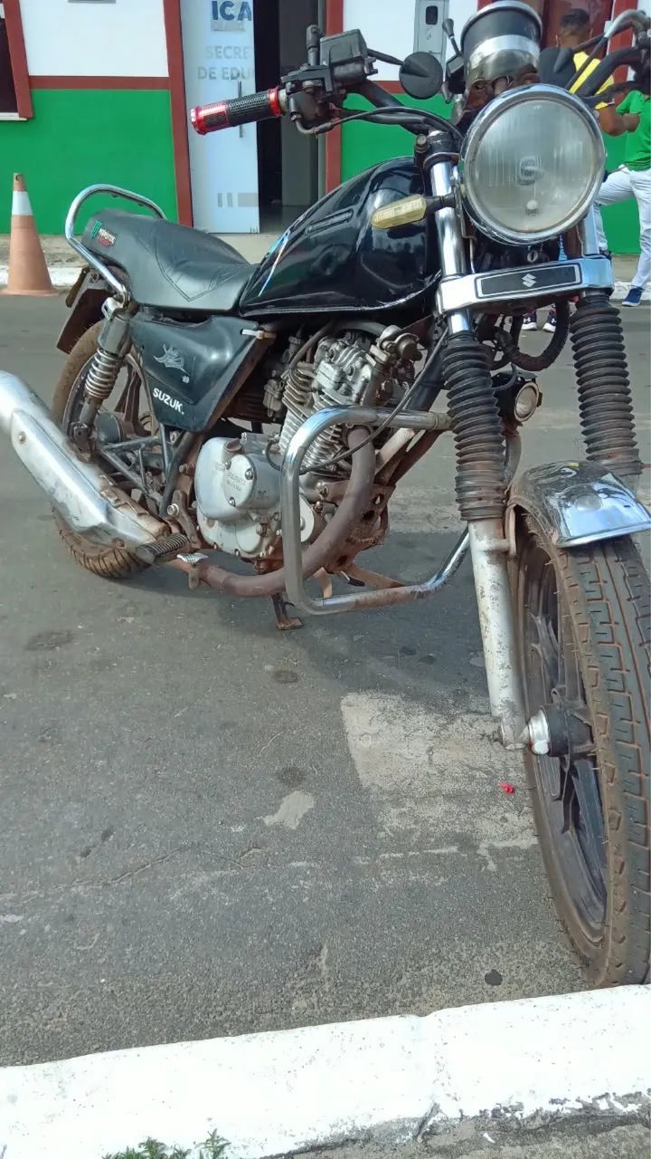 Vendo moto 