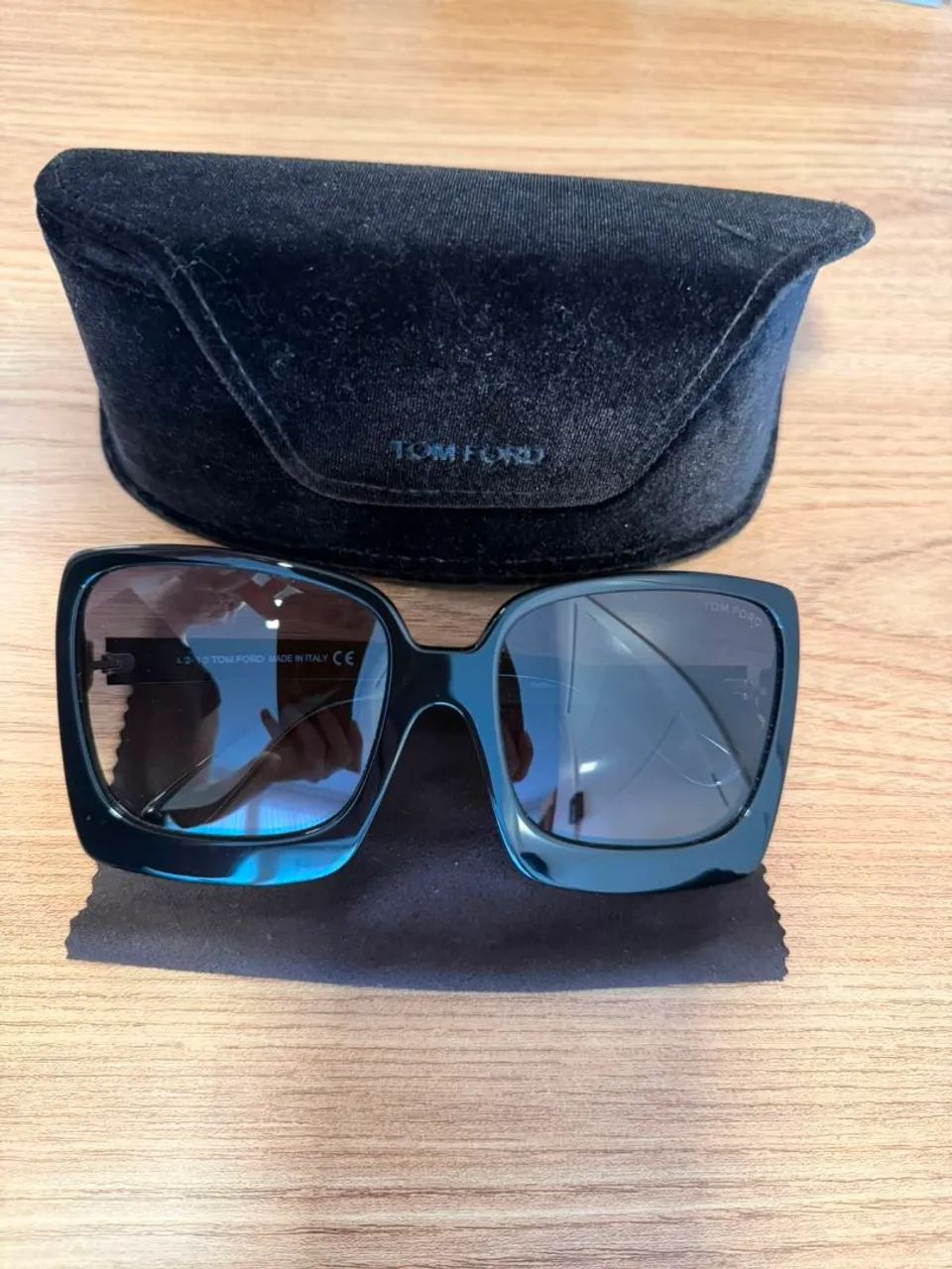 Óculos de sol feminino - Tom Ford