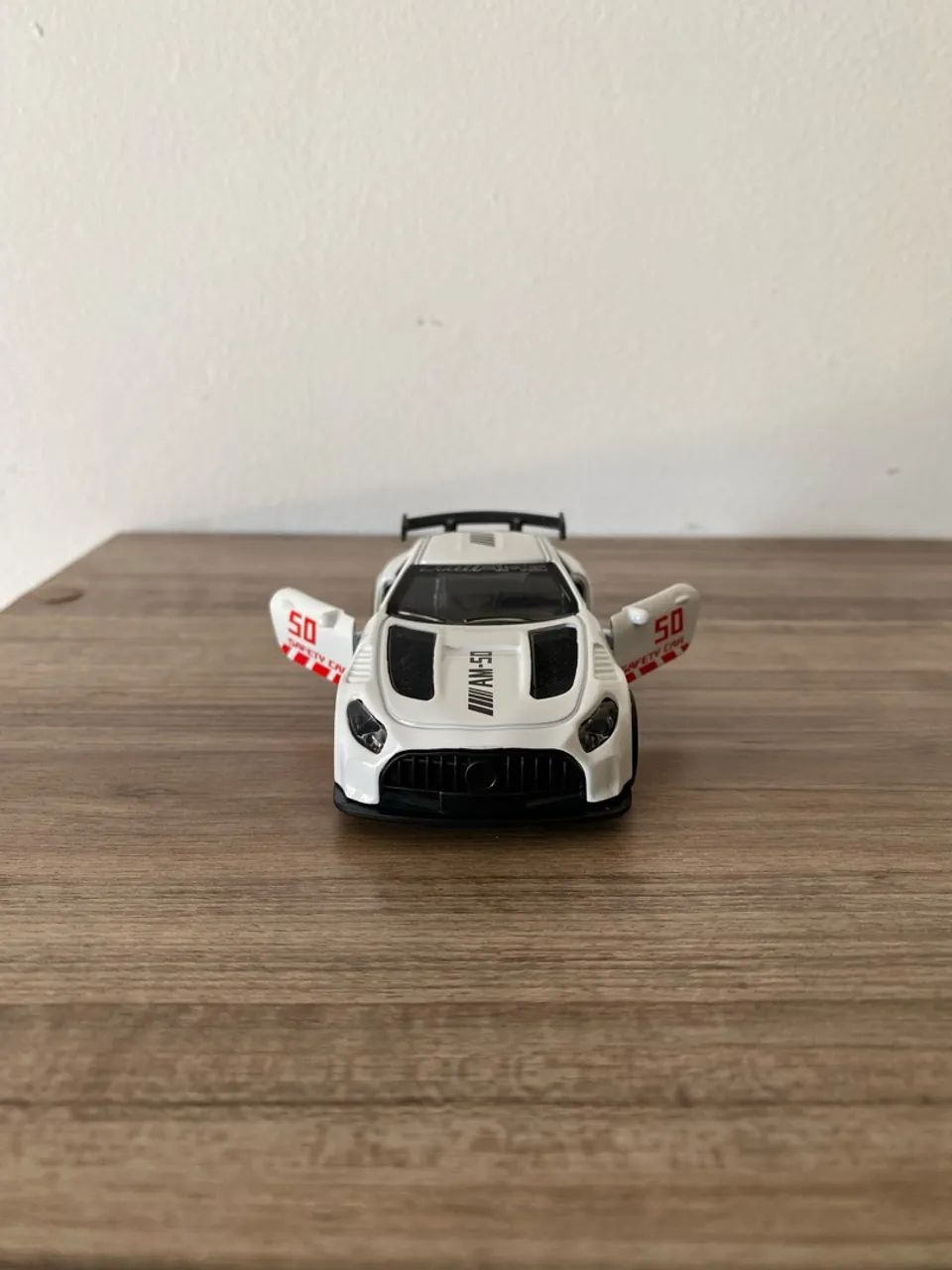 Miniatura Carro Esportivo