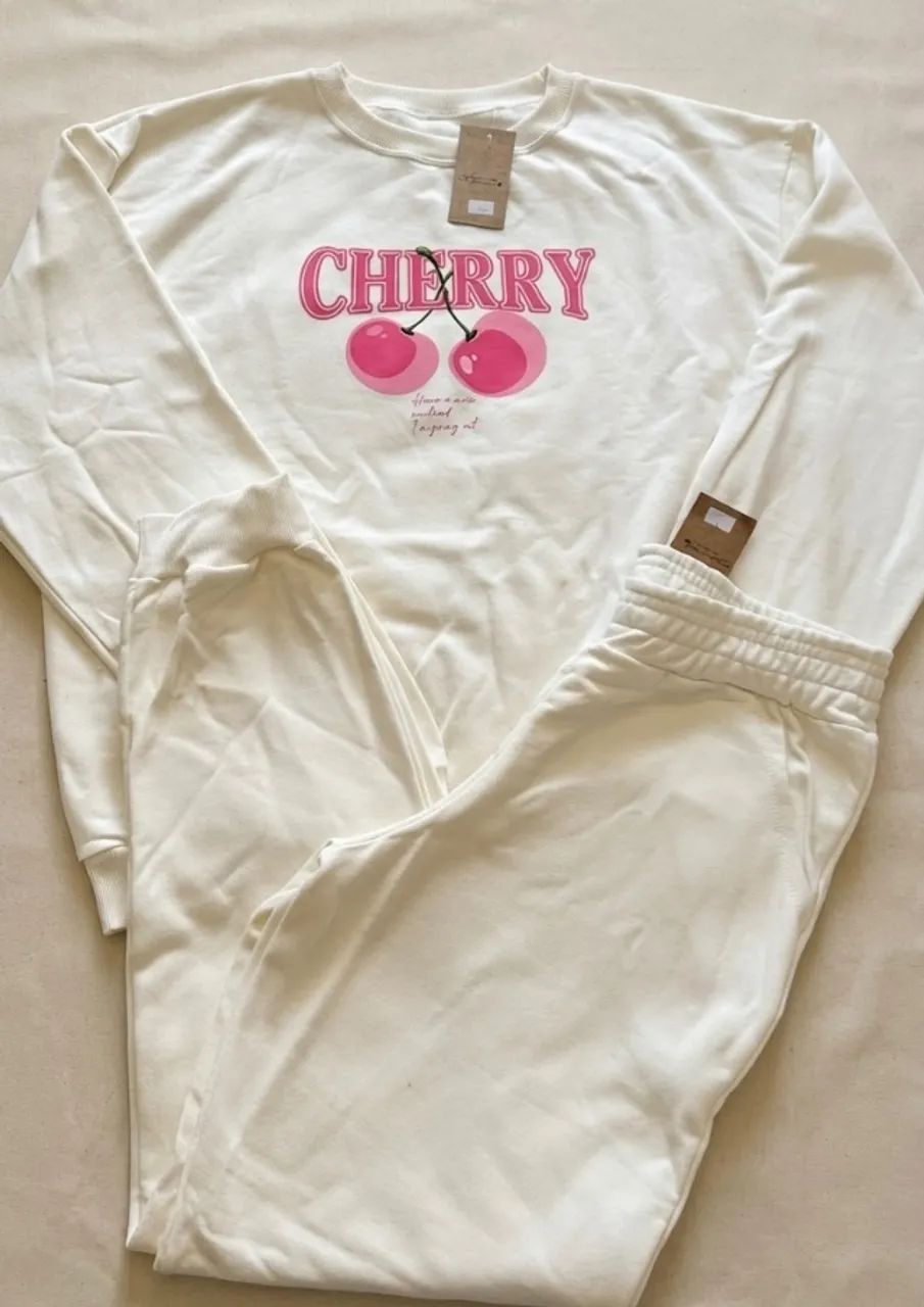 Conjunto de moletom plus size 