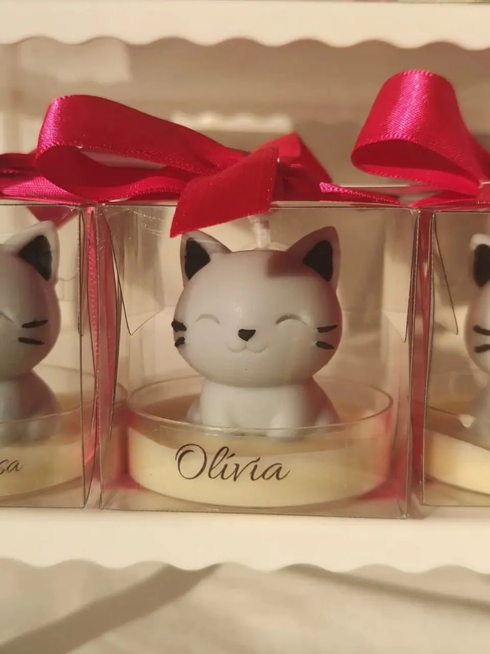 Lembrancinha Vela Aromática Gatinho Personalizada com Base de Acrílico - Foto 4