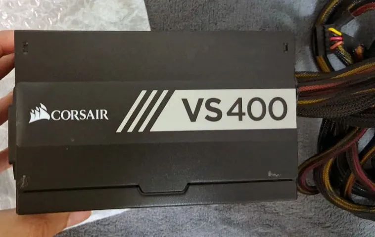 Fonte Corsair VS400 80 Plus White - Selo de Qualidade (Funcionando 100%) - Foto 5