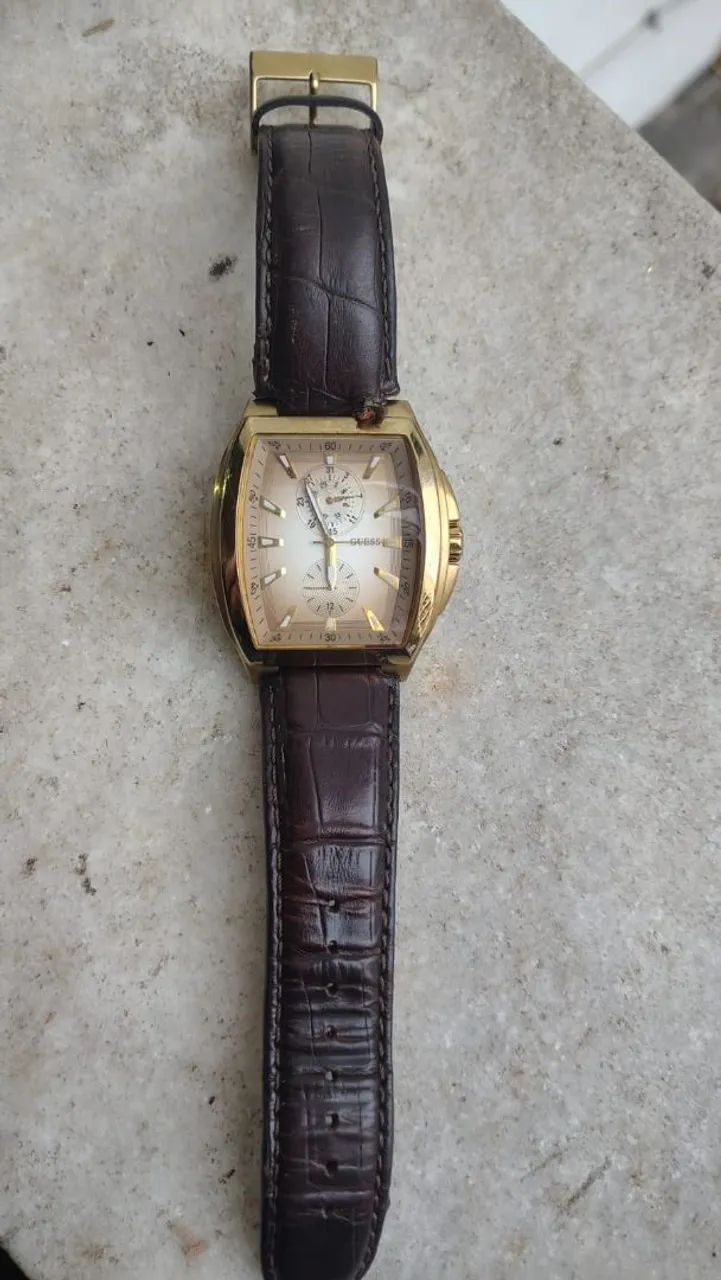 Relógio Guess masculino vintage