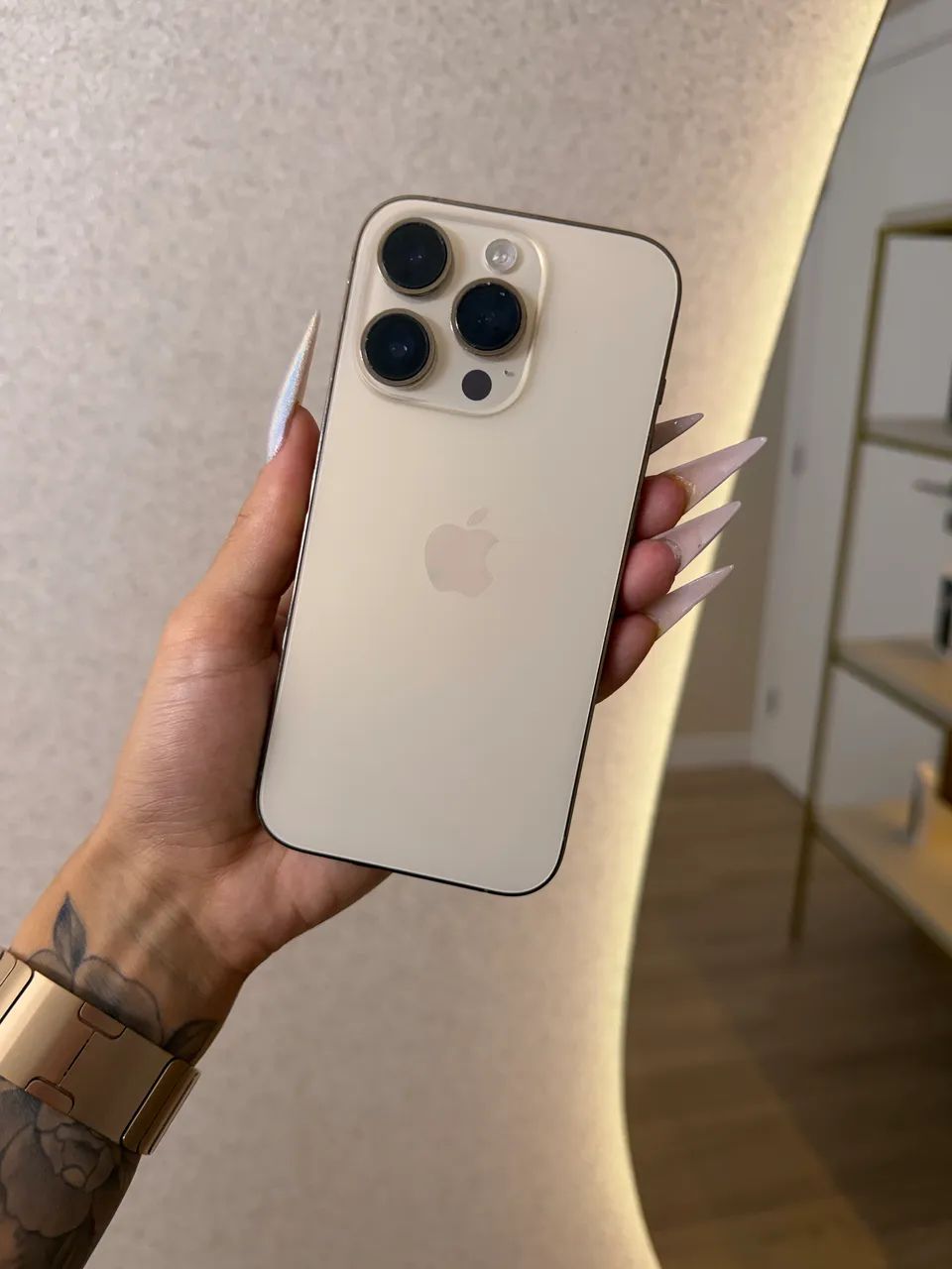 iPhone 14 Pro 128GB Gold  - Foto 3