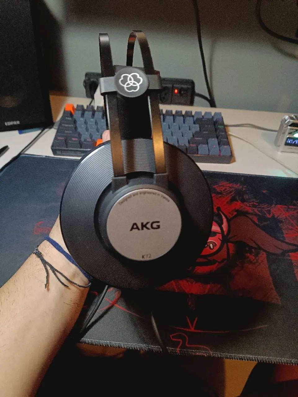 Fone Headphone AKG k72  - Foto 2