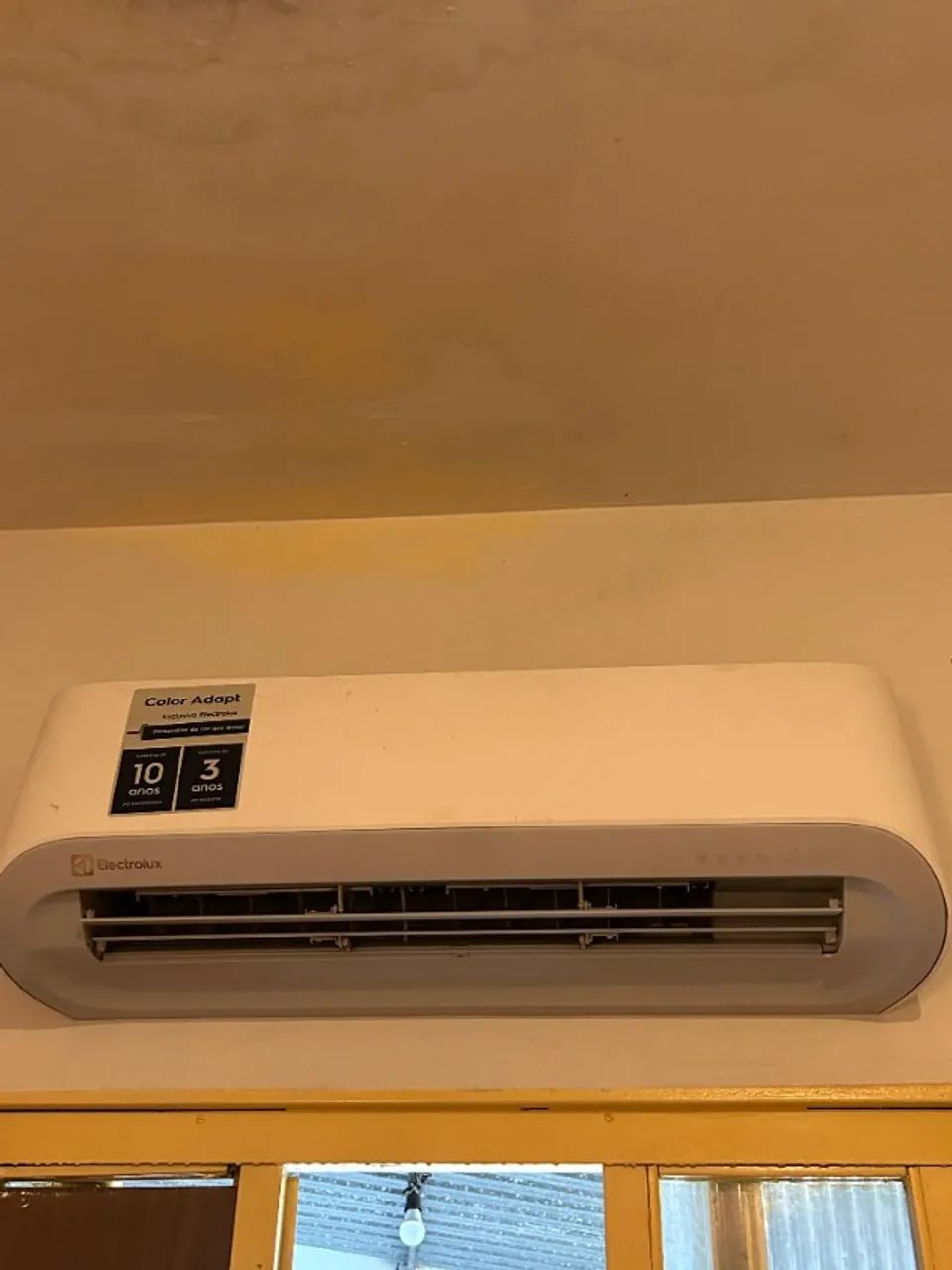 Ar-condicionado Eletrolux inverter splitl 9 mil BTUS - Foto 2