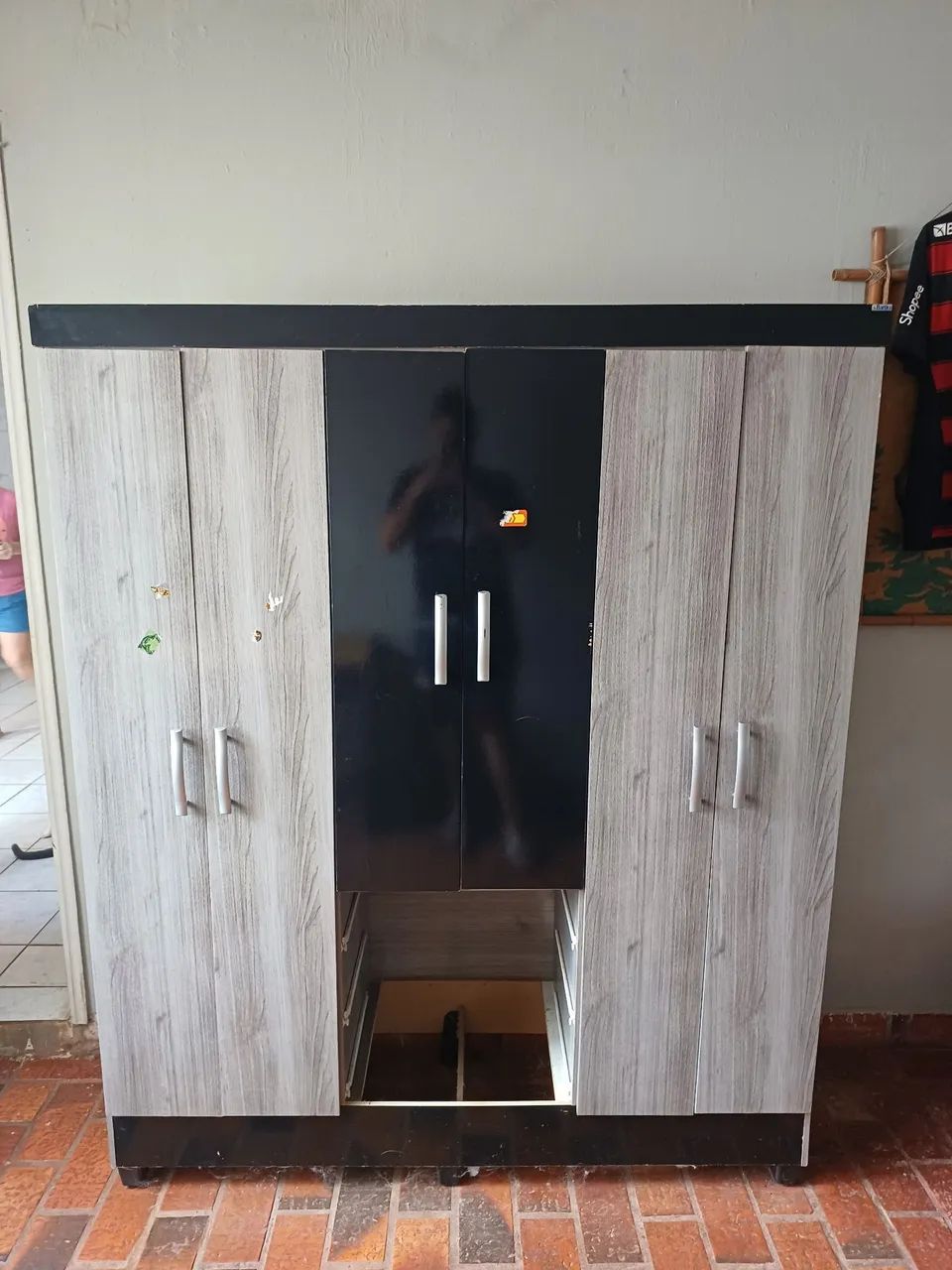 Guarda Roupas de Solteiro 