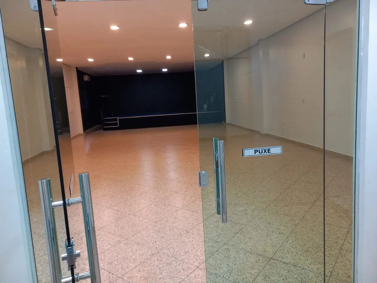 SALÃO para LOCAÇÃO na Cidade Nova  - Foto 4