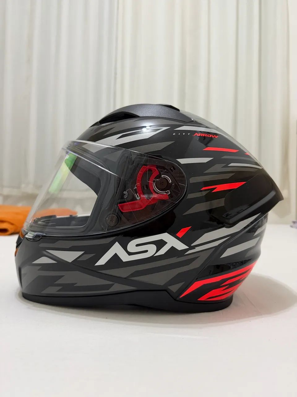 Capacete ASX